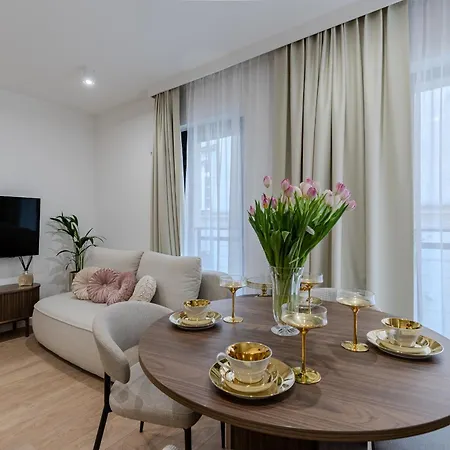 Igielna Prestige Апартаменты *
